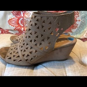 Women’s Espirit sandals